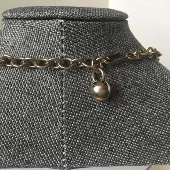 Adjustable 17” Gold-tone Necklace - Picture 3 of 3